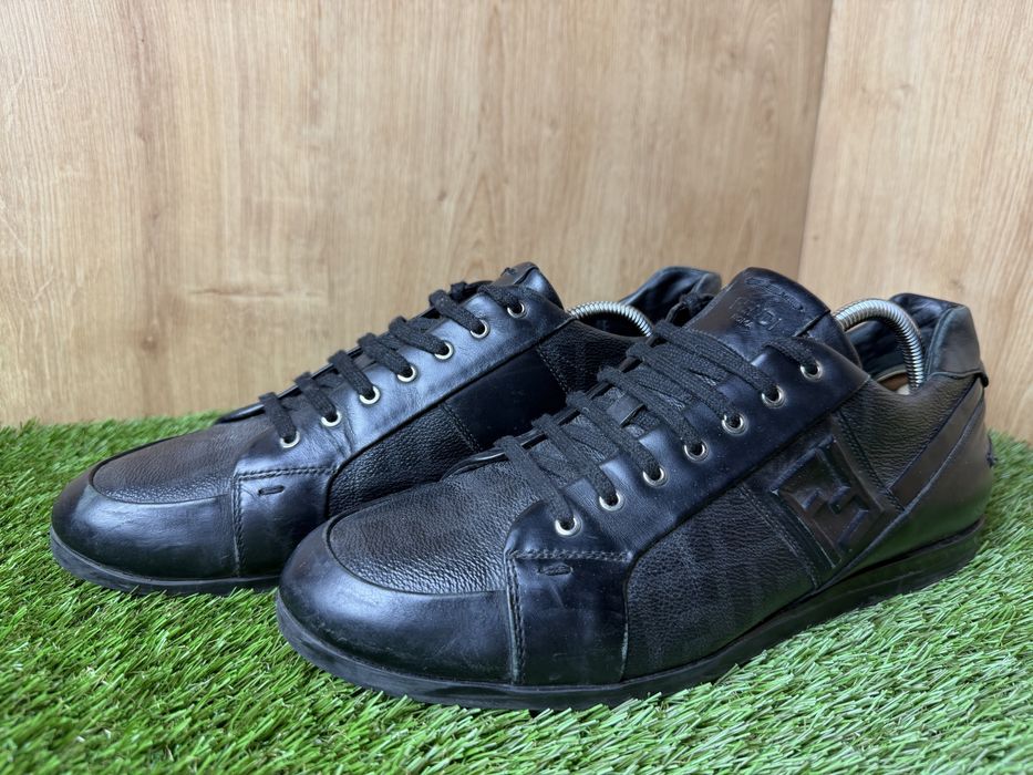 Fendi оригінал розмір 44
