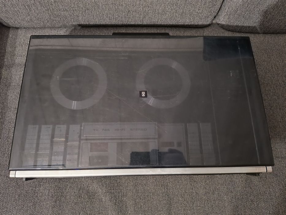 Magnetofon szpulowy Grundig TK745