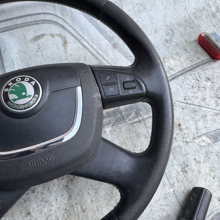 Мульти кермо руль Шкода а5 октавія Skoda octavia