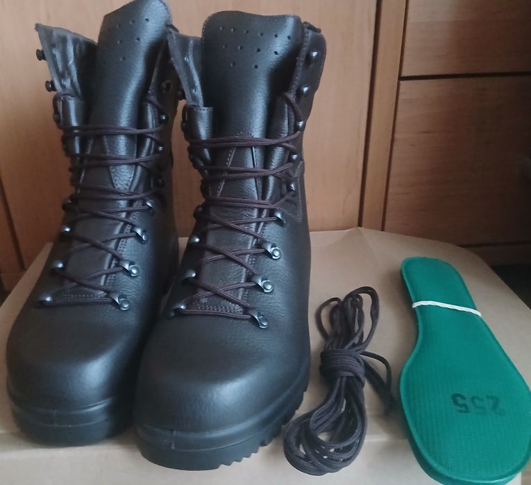 Buty wojskowe  rozmiar 39.5