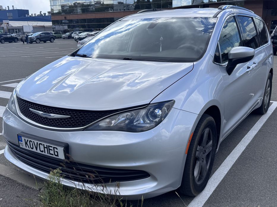 Chrysler Pacifica 2016 Stow 'n Go 3.6л + ГБО