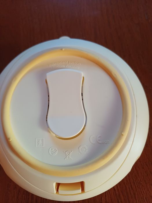 Блок від молоковідсмоктувача medela