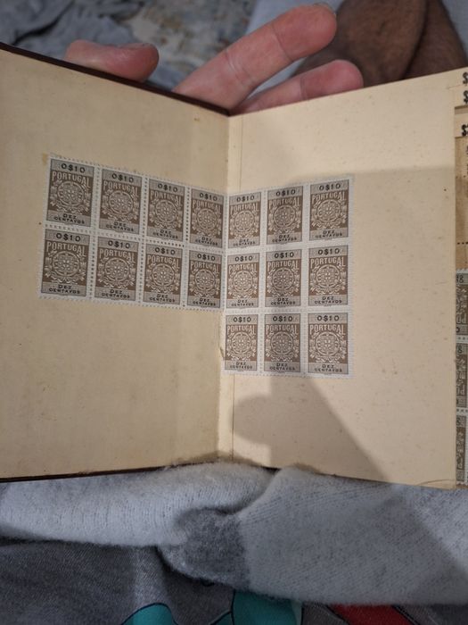 Selos e caderno de selos