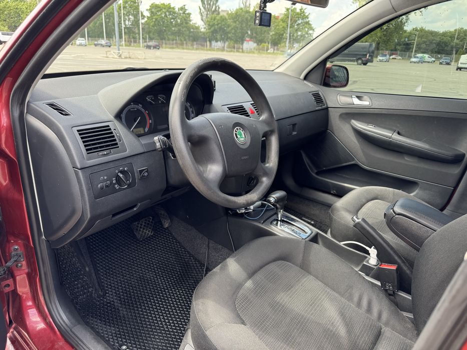 Skoda Fabia 2006 VIN TMBGC46Y27B451438 фото оголошення 9 з 24