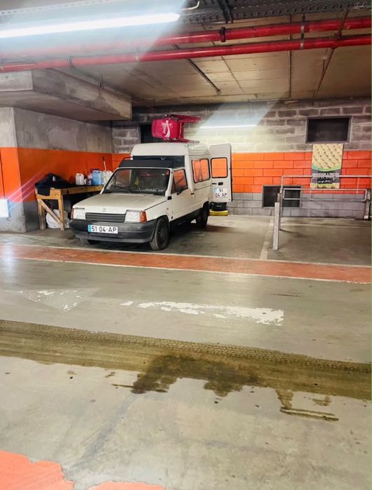 Lavagem de Automoveis centro comercial Belavista Marv