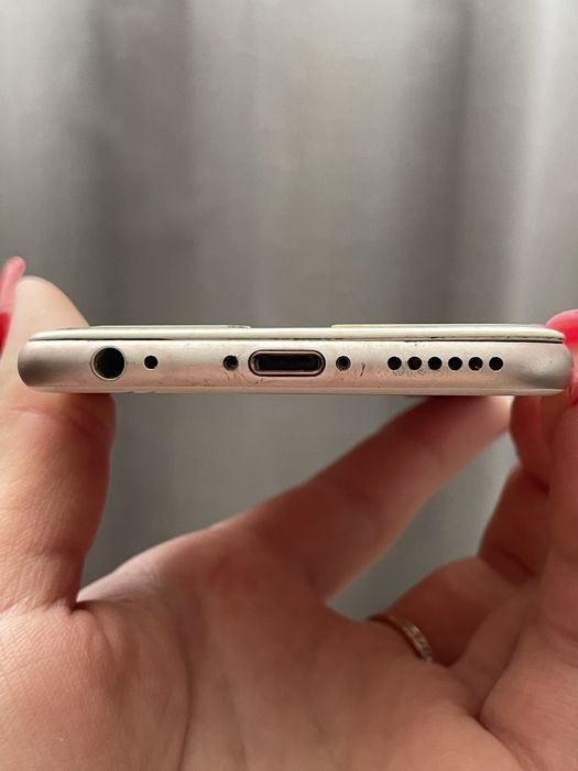 На запчастини 6 s