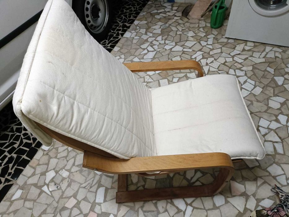 Poltrona Poang IKEA