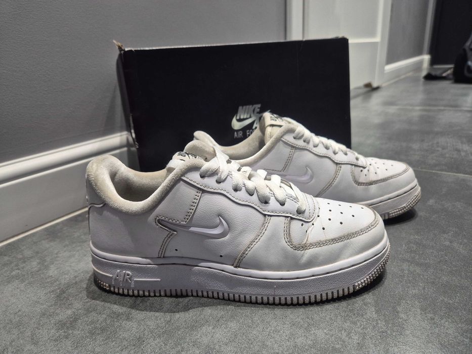 Buty NIKE Air Force1 Wmns damskie białe roz. 36,5