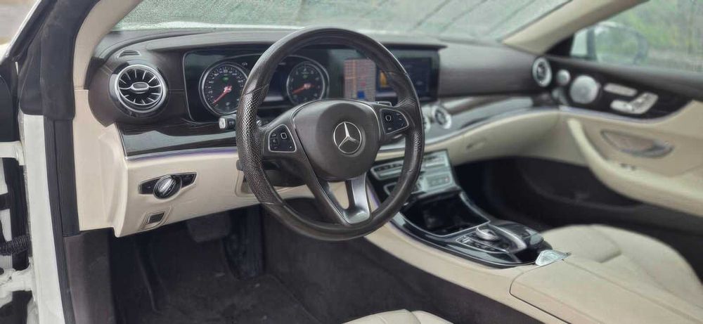 Mercedes-Benz E-Class      2018