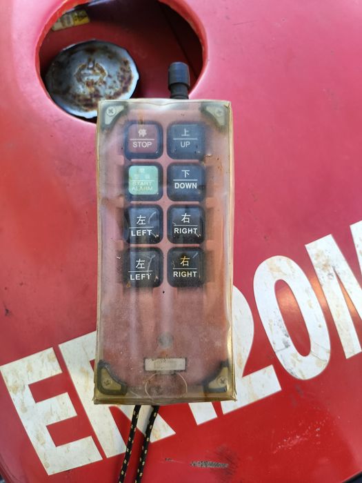 Corta mato telecomandado