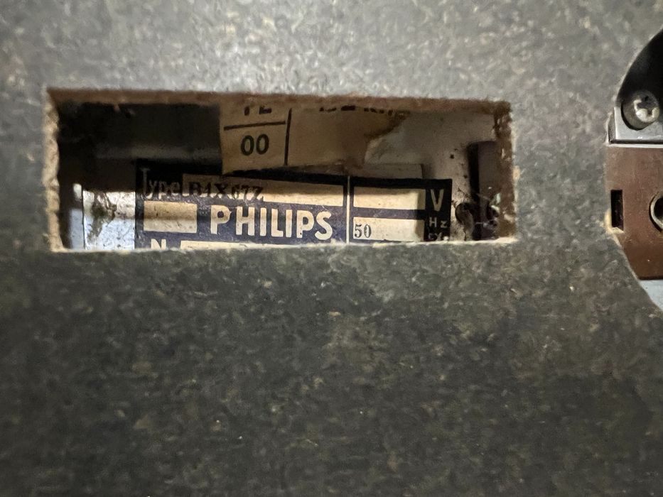 Radio de Valvulas Philips dos anos 1950