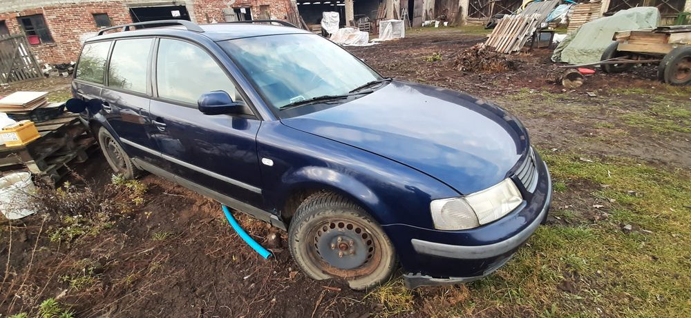Volkswagen Passat B5, całość lub na części.