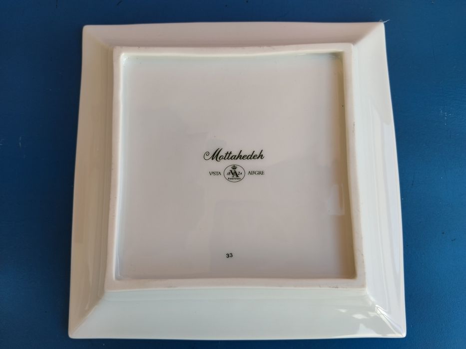 Covilhete Vista Alegre brasonado Mottahedeh decoração inspirada da Companhia das Índias