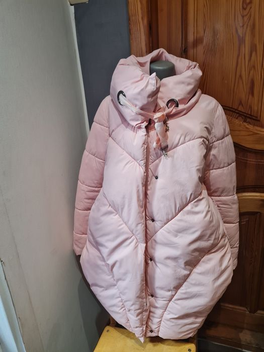 Пуховик жіночий 46 розмір