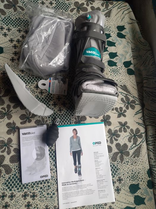 Ортопедичний чобіток VACO  ped