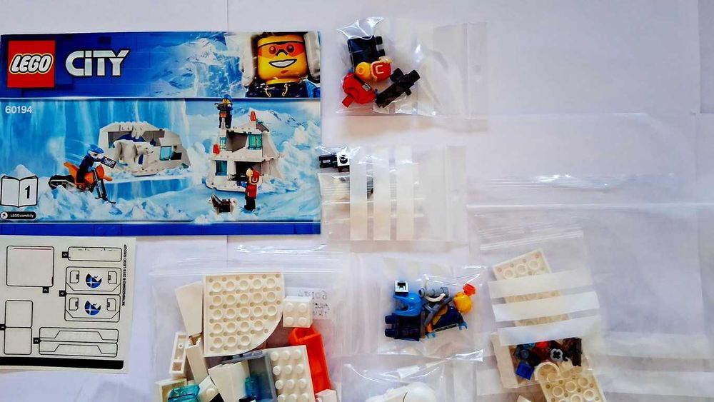 Lego City 60194 Arctic Scout Truck em peças novas semi montado
