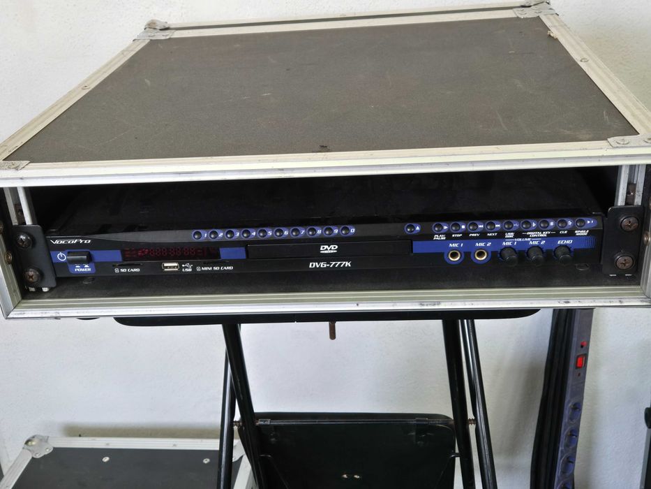 Venda Leitor Karaoke Marca VOCOPRO Mod.  DVG - 777K
