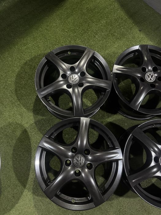 Диски титани 5:112R16 Volkswagen Skoda Audi комплект оригінал склад б/у