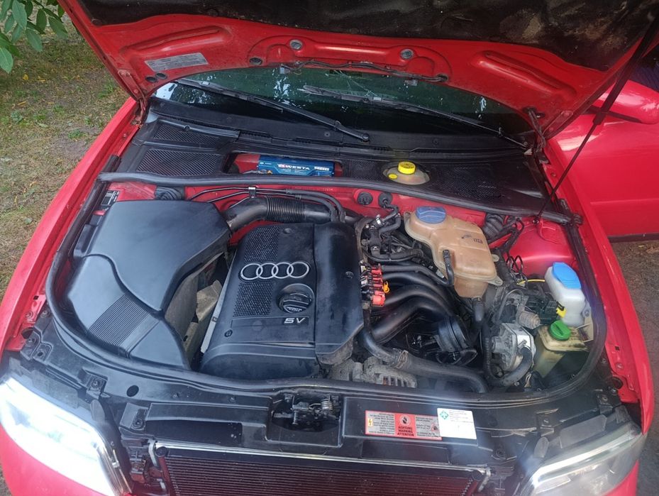 Продам AUDI A4 B5 REST