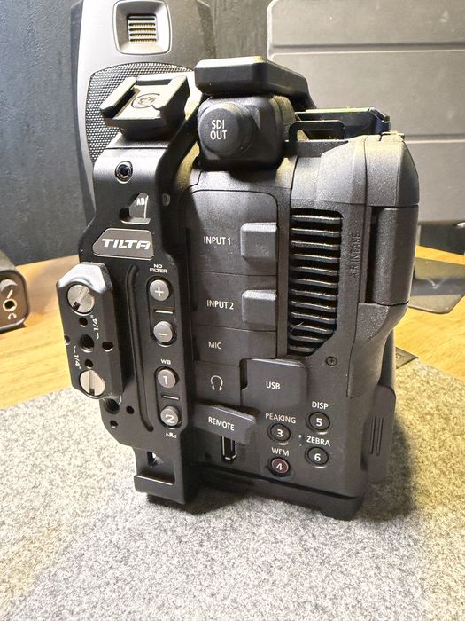 Canon C80 + Tilta Cage + SDcard 64gb