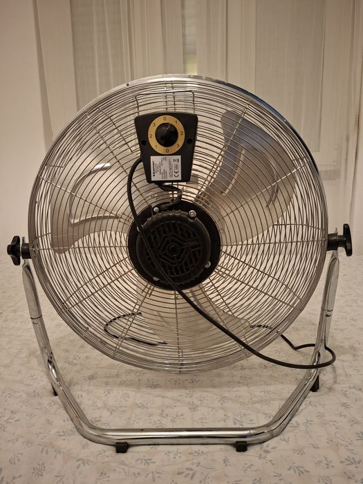 Ventoinha de chão BLAUPUNKT