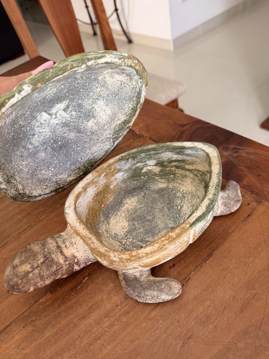 Caixa decorativa em cerâmica – Tartaruga com tampa
