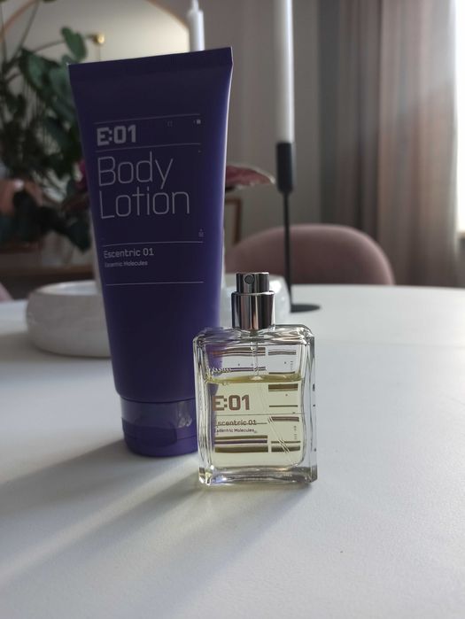 Woda toaletowa escentric molecules 01 i balsam