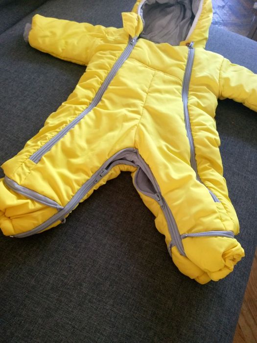 Дитячі комбінезони в гарному стані без нюансів