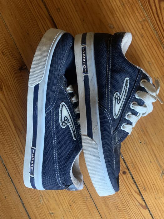 Trampki buty sportowe na w-f 43