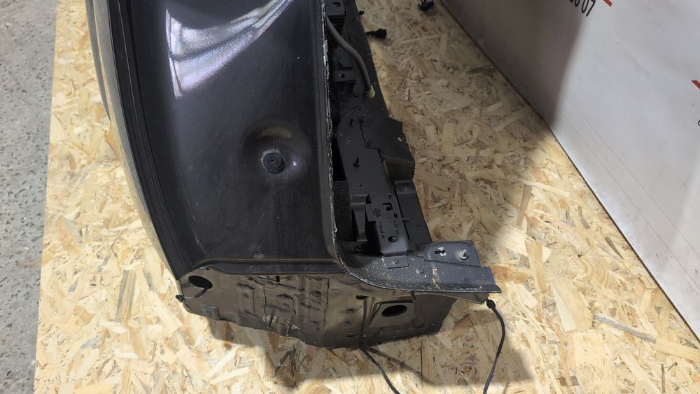 Чверть задня ліва для Audi Q7 2017-2019