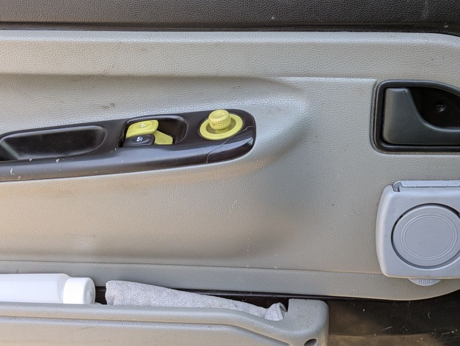 Рено твінго  1.2 бензин 1999 р