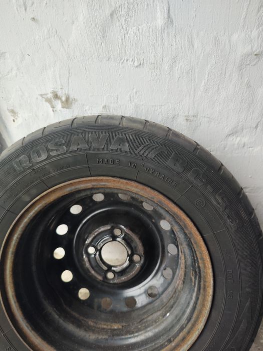 Продам резина 175/70/13 всесезон