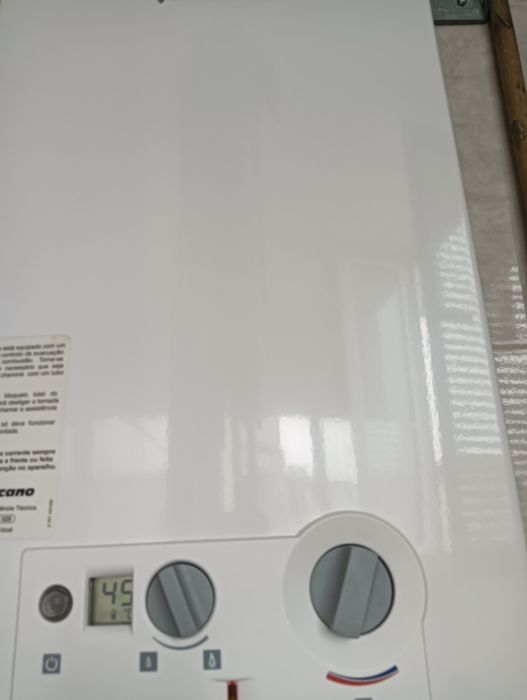 Vendo esquentador Vulcano 11L gás de botija como novo