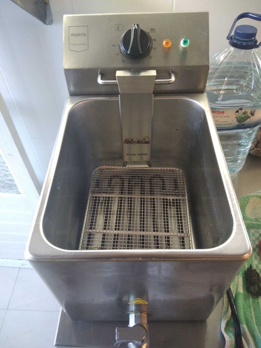 Fritadeira eletrica  profissional 10l