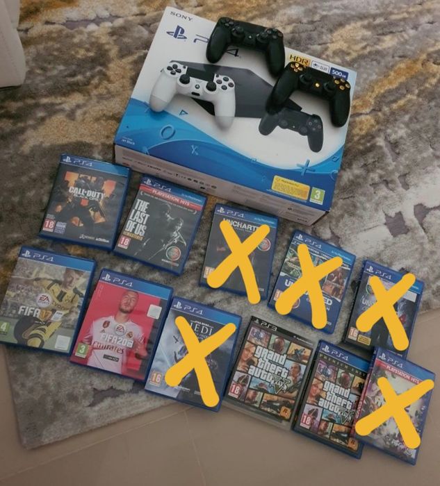 Ps4 + 2 comandos + 4  jogos - não vendo comandos à parte