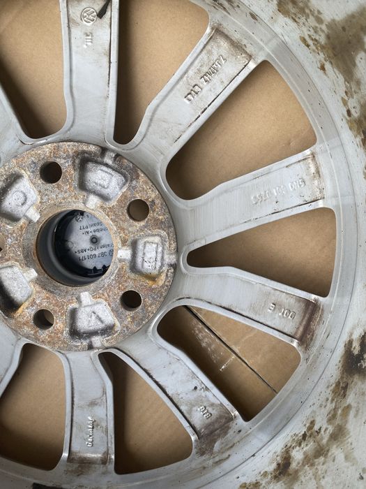 R17 5*112 et43 d57,1 vw passat,jetta,golf ,touran