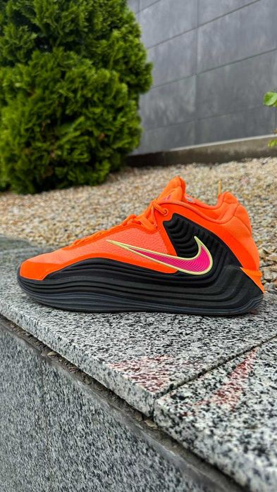 #0281  Nike Freak 7 [US 10.5 | 28.5 cm]