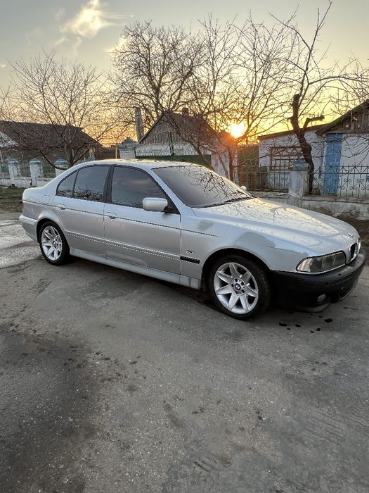 Продам авто BMW E39