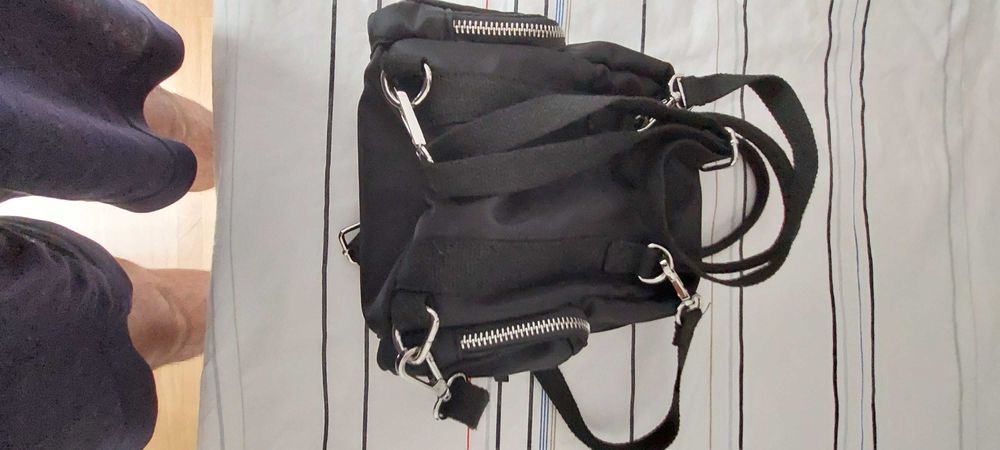 Mala nova com muita arrumação