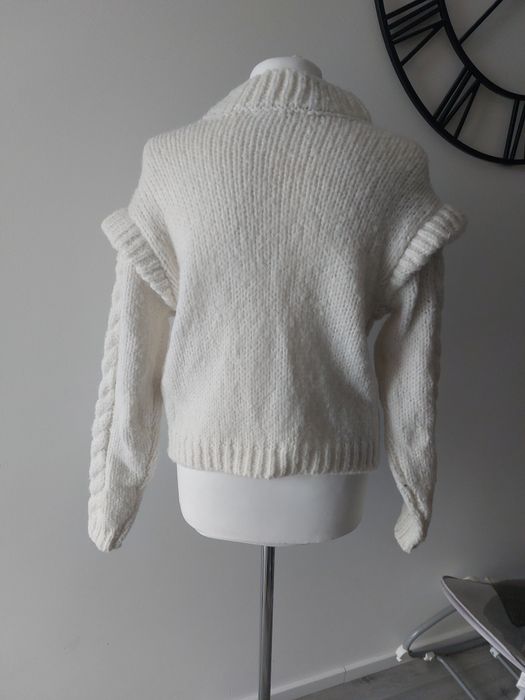 Nowy sweter ciążowy ecru biały ze splotem warkoczowym ciepły r. S piec