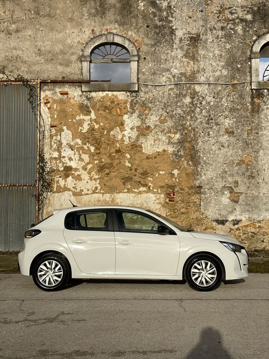 Peugeot 208 1.2 Puretech Active (Financiamento)