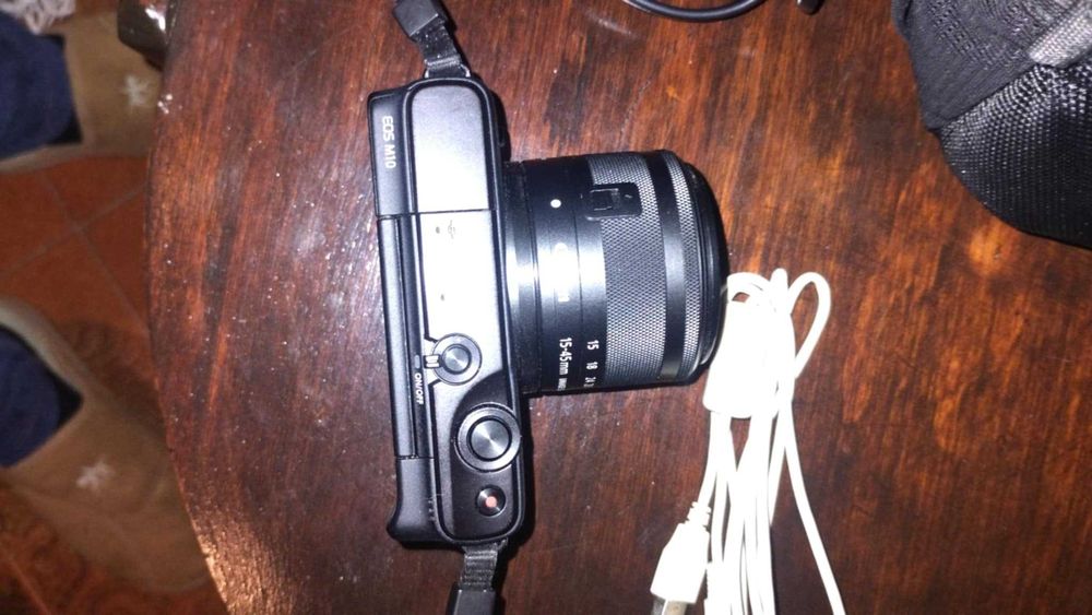 Máquina fotográfica Canon
