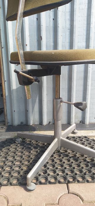 Krzesłoło biurowe labofa