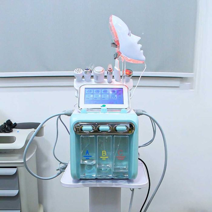 Máquina de estética limpeza pele facial 7 em 1.  Novo!