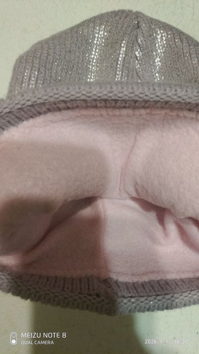 шапка зимова для дівчини
