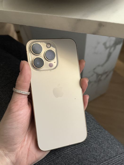 Продам iphone 13 pro