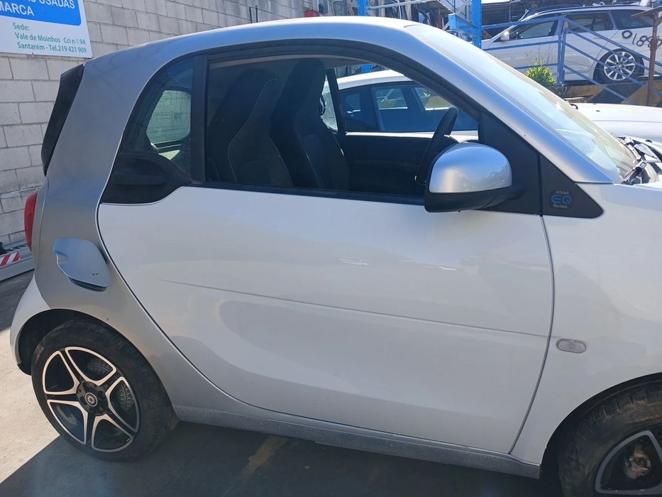 Porta frente direita SMART ForTwo Coupé (453)