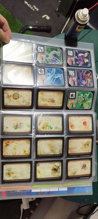 Cromos Invizimals evolution445675003812915204