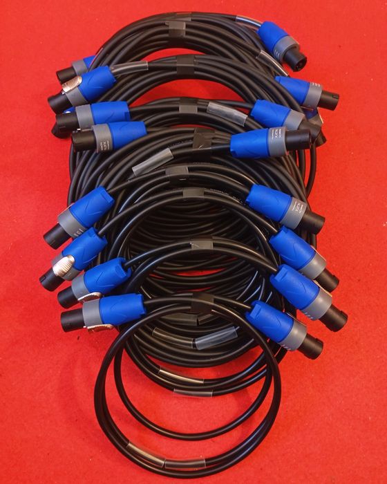 Cabos corrente IEC / Schuko / Powercon / Socapex