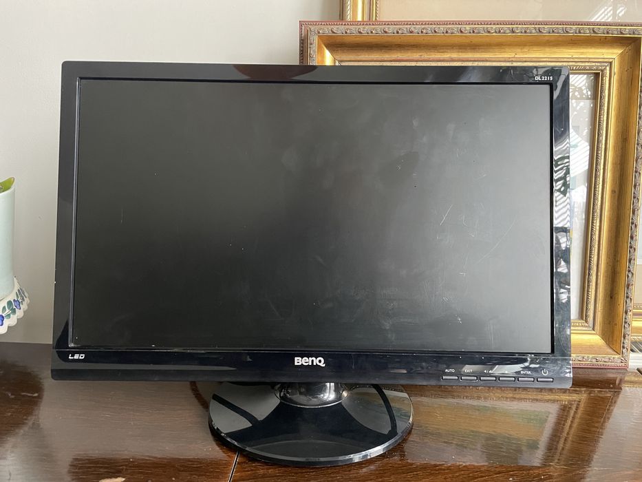 Minitor BENQ DL2215-B